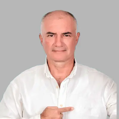 Candidato César Carranza